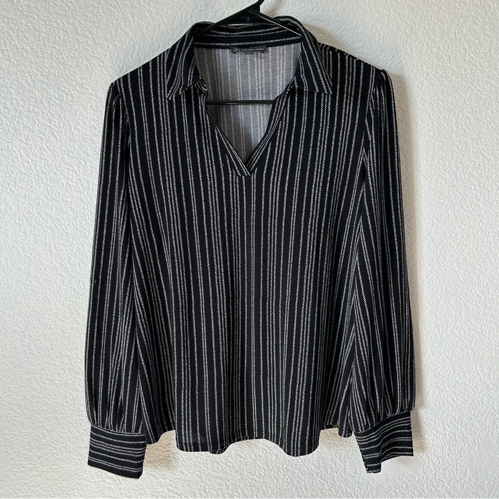Adrianna Papell Black, White  Fitted Blouse with Notched Collar, Business Casual